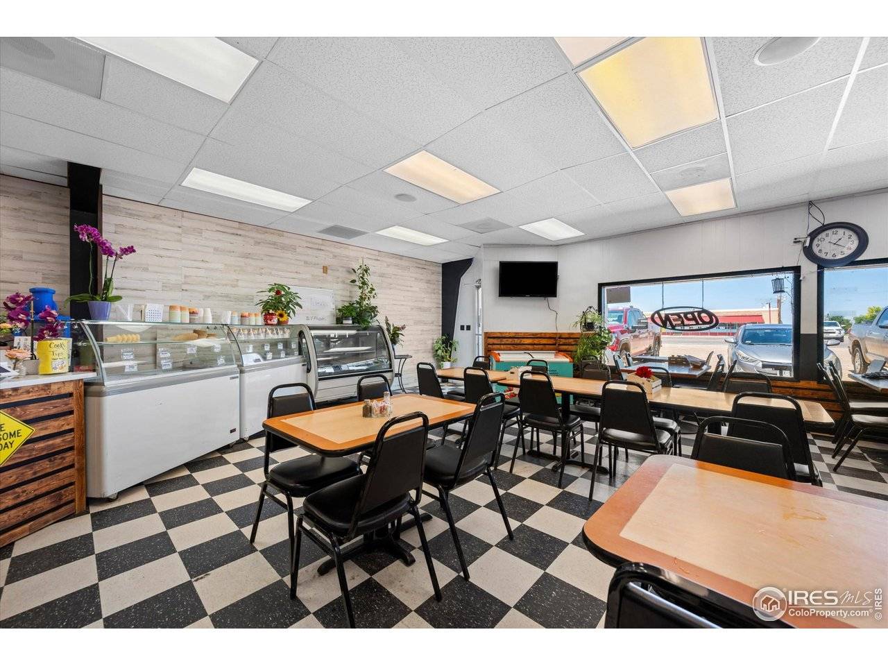 612 W Central, Wiggins, CO 80654