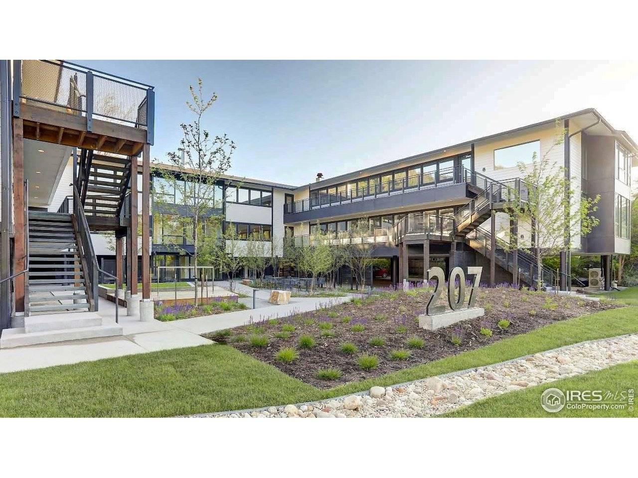 207 Canyon, Boulder, CO 80302
