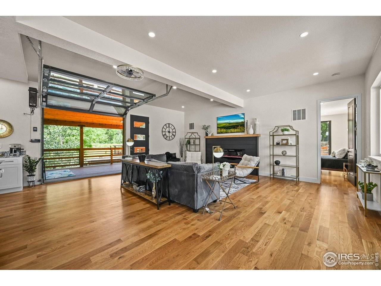 14950 W 32nd, Golden, CO 80401