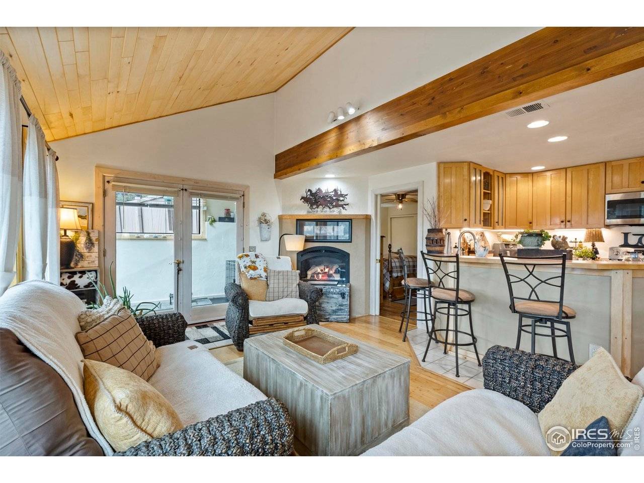 123 Mohawk, Lyons, CO 80540