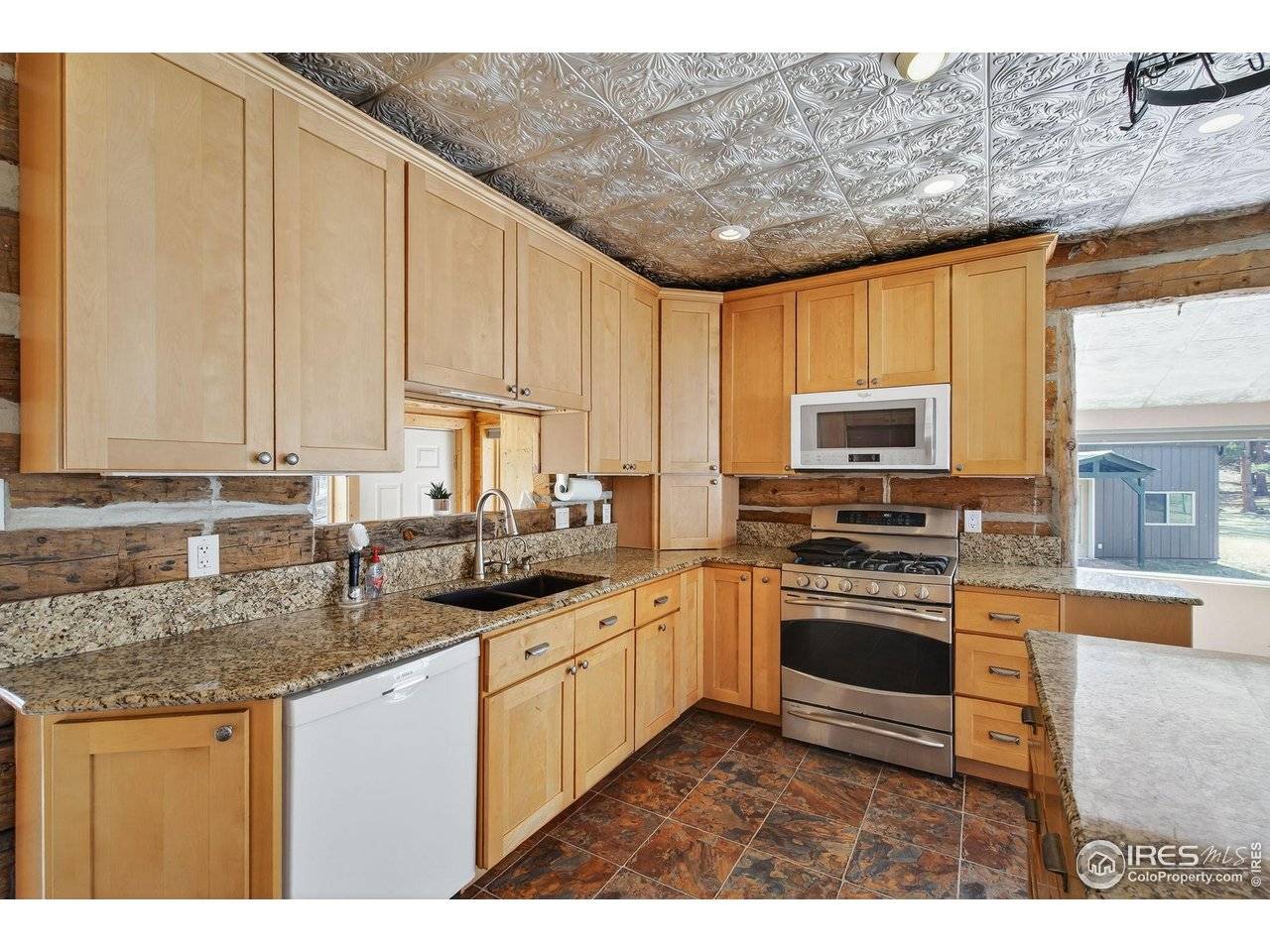 2848 Slater Creek, Florissant, CO 80816