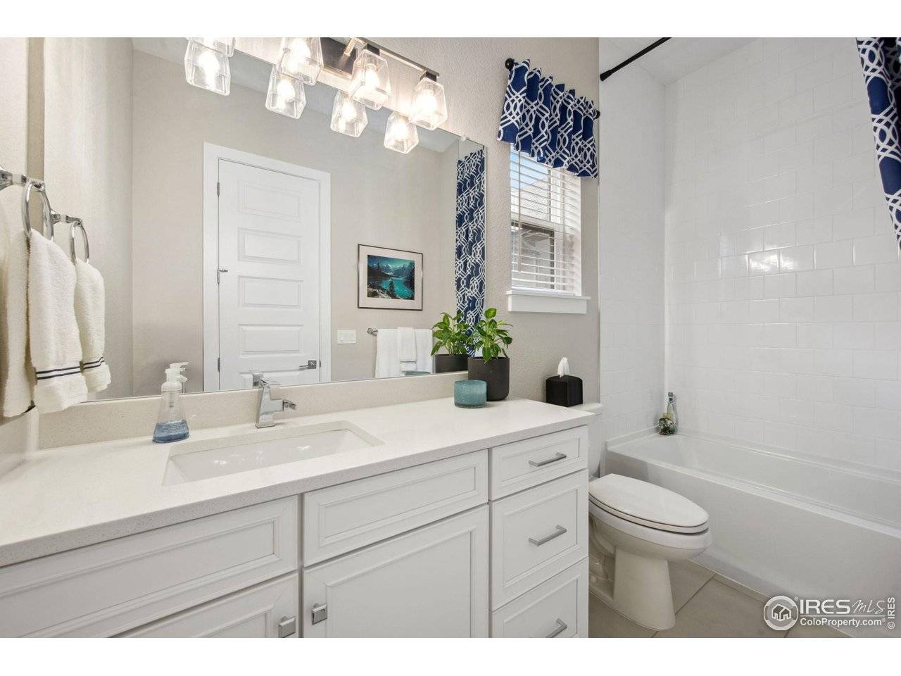 1768 Barefoot, Windsor, CO 80550