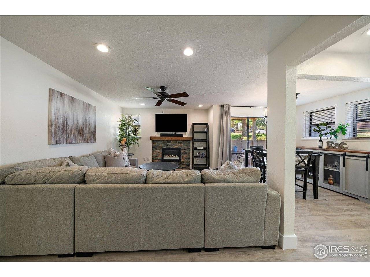6705 S Field #801, Littleton, CO 80128