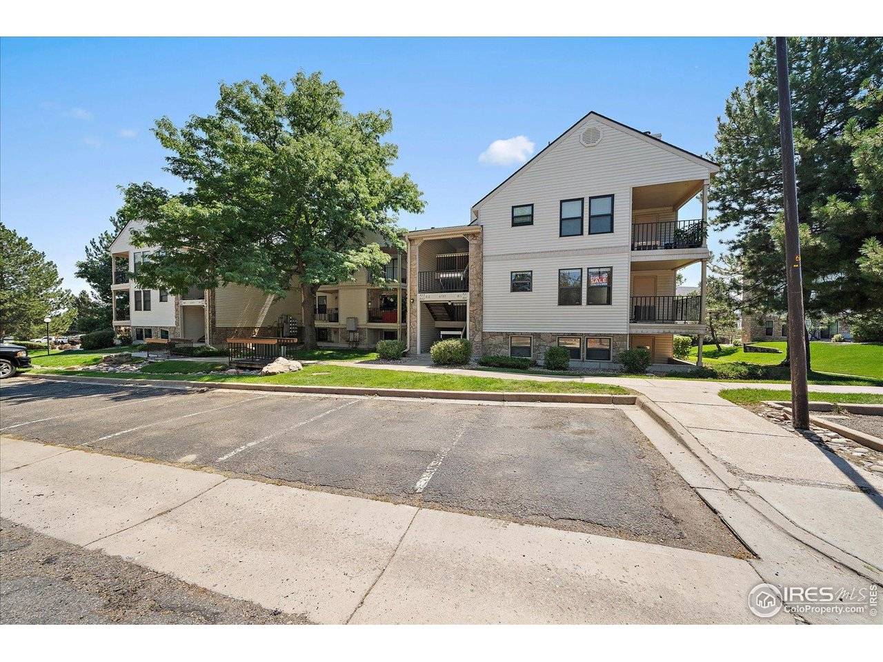 6705 S Field #801, Littleton, CO 80128