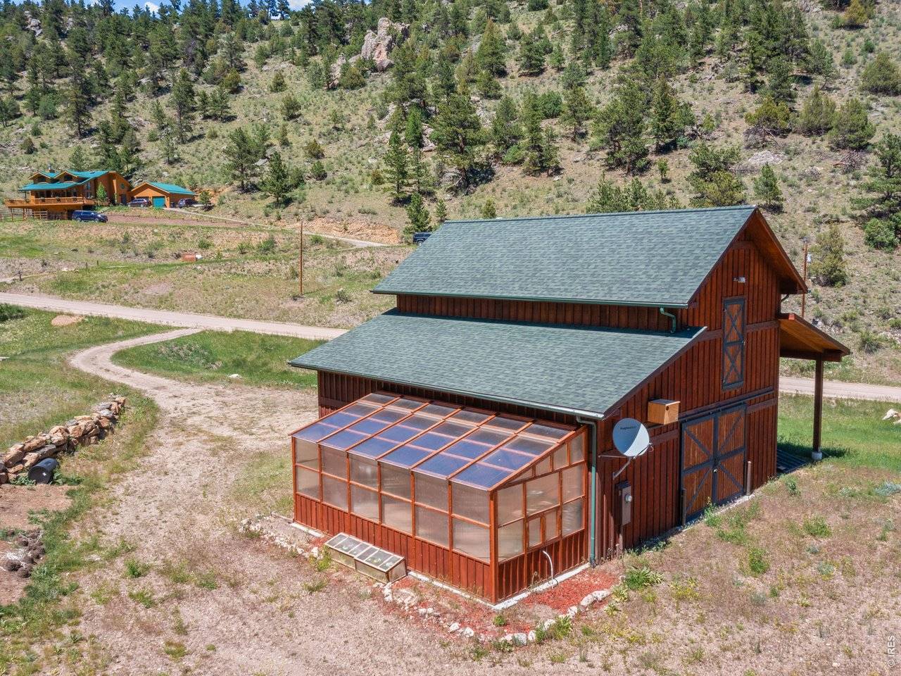 957 Dunraven Glade, Glen Haven, CO 80532