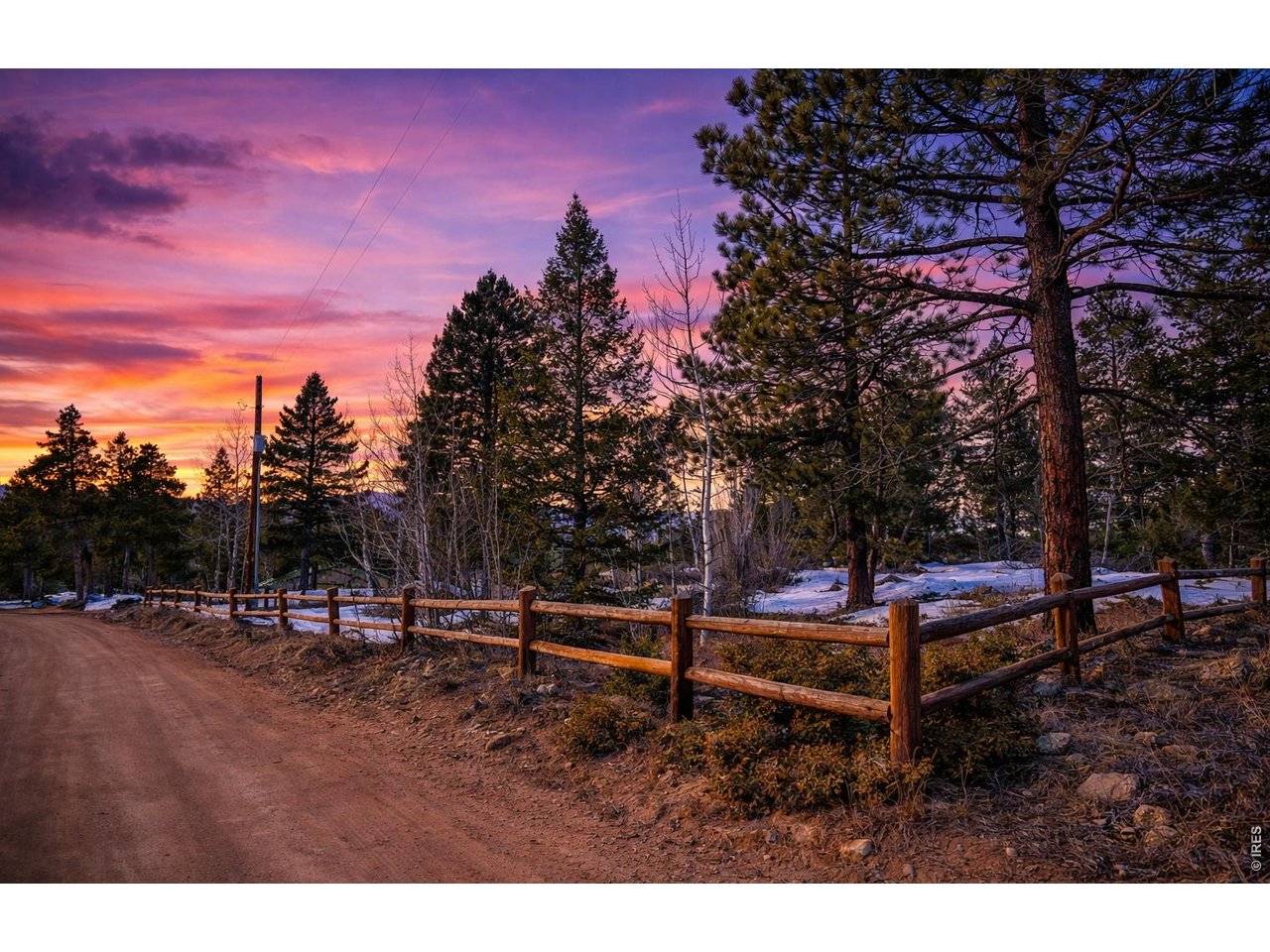 815 Cougar, Nederland, CO 80466