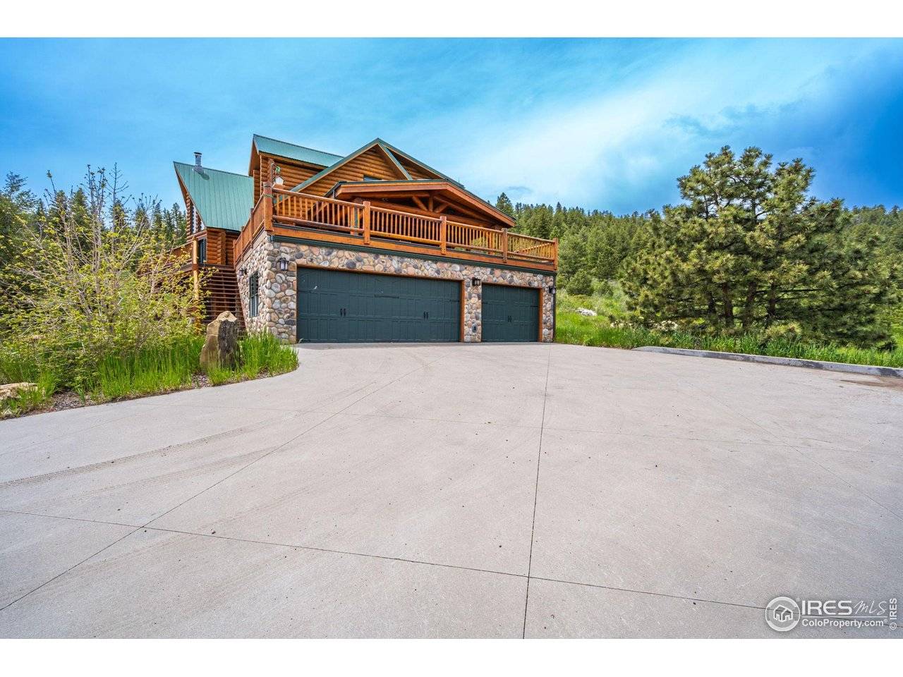 555 James Park, Loveland, CO 80537