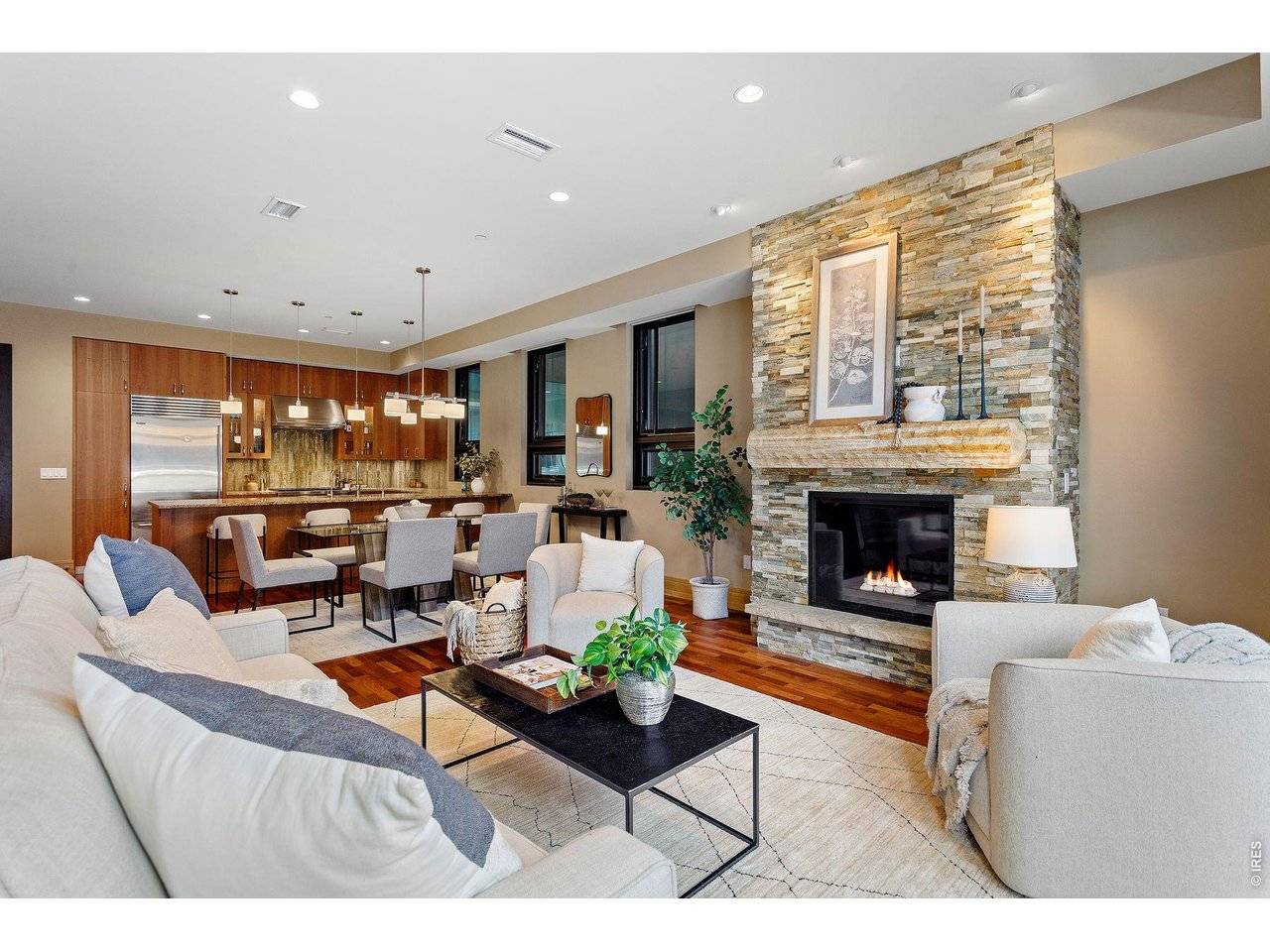 1077 Canyon #305, Boulder, CO 80302