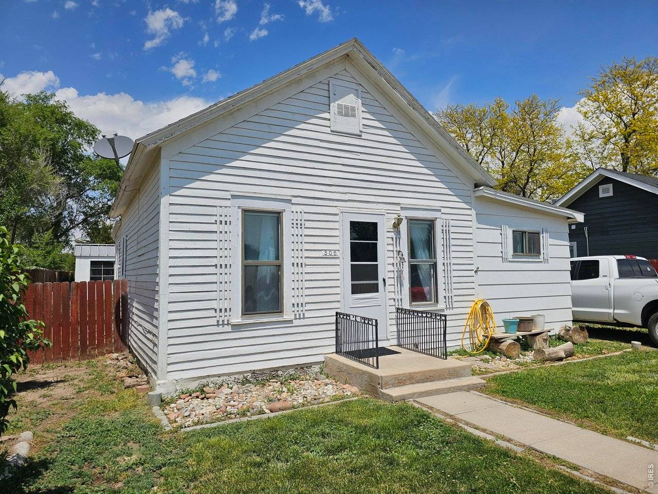 305 W 1st, Iliff, CO 80736