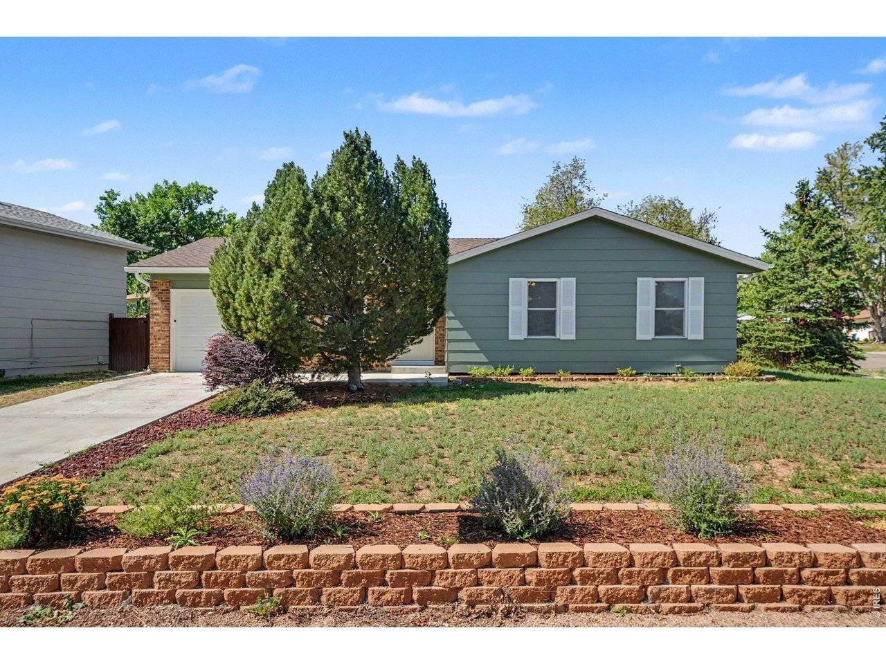 3233 S Holland, Lakewood, CO 80227