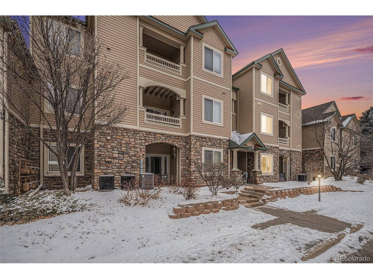8358 S Independence #105, Littleton, CO 80128
