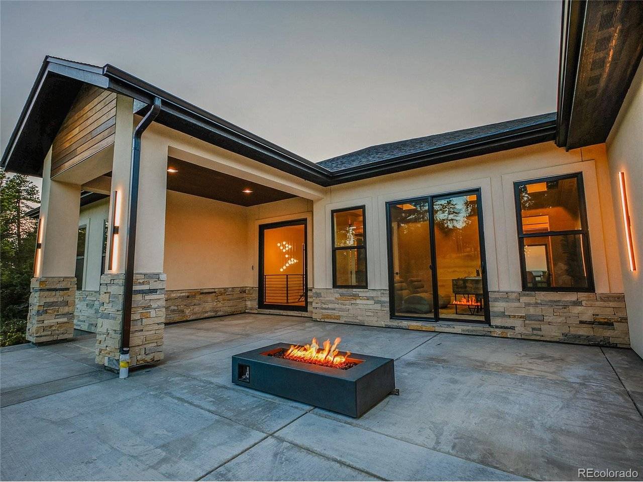 1555 Arrowpoint, Franktown, CO 80116