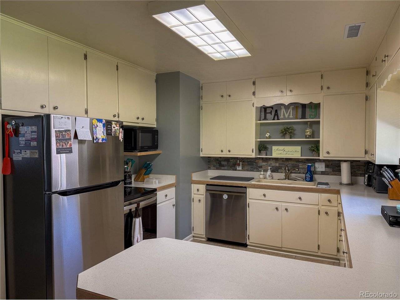 916 N 14th, Burlington, CO 80807
