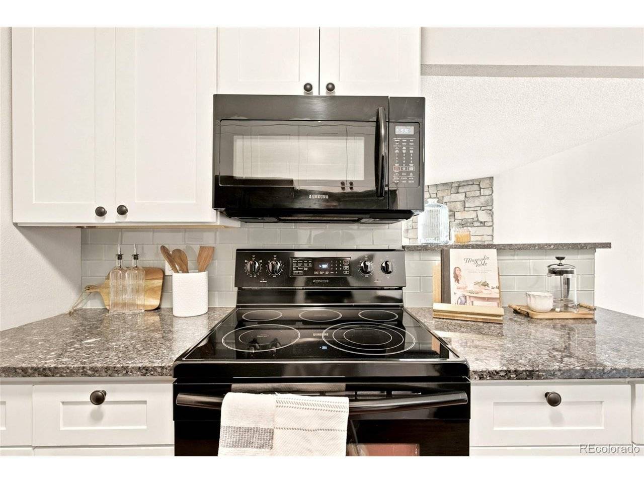 381 S Ames #E203, Lakewood, CO 80226