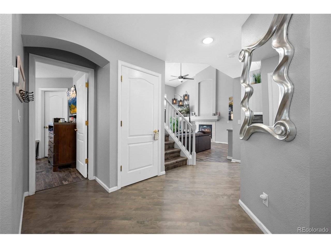 4124 E Hinsdale, Centennial, CO 80122