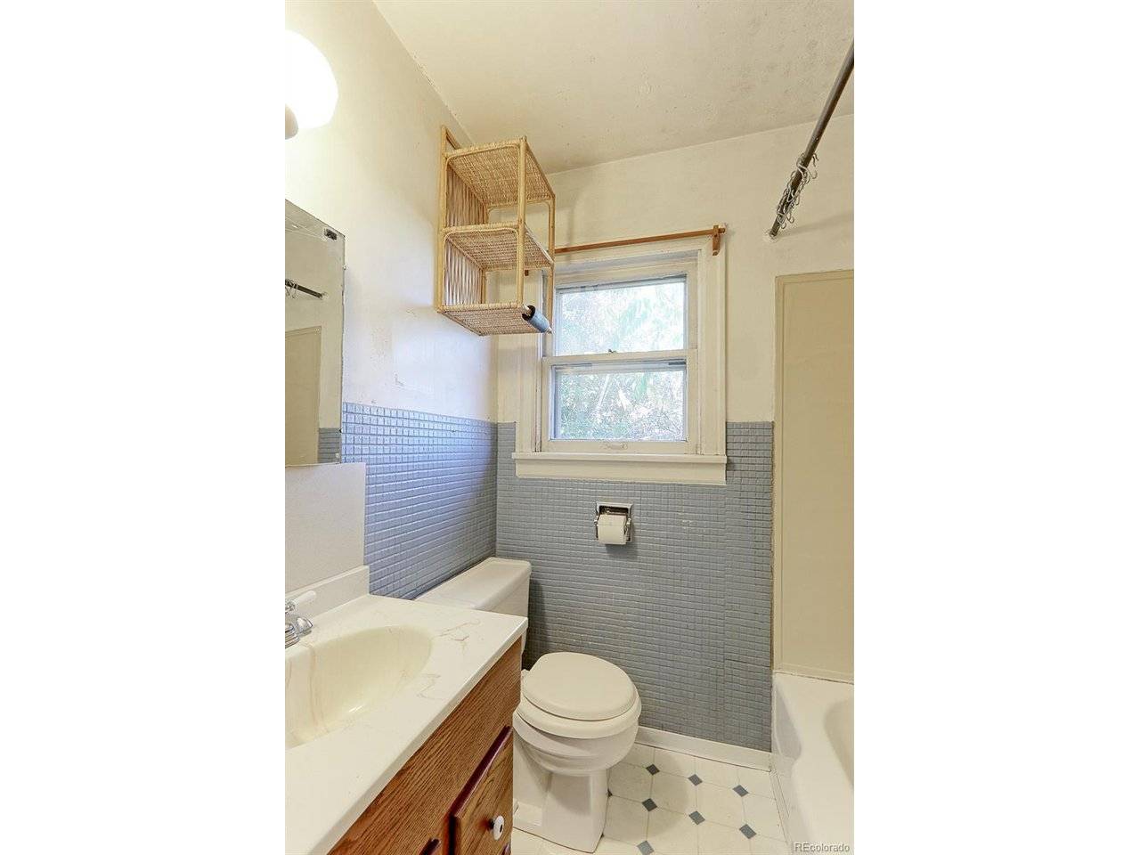 4985 Green, Denver, CO 80221