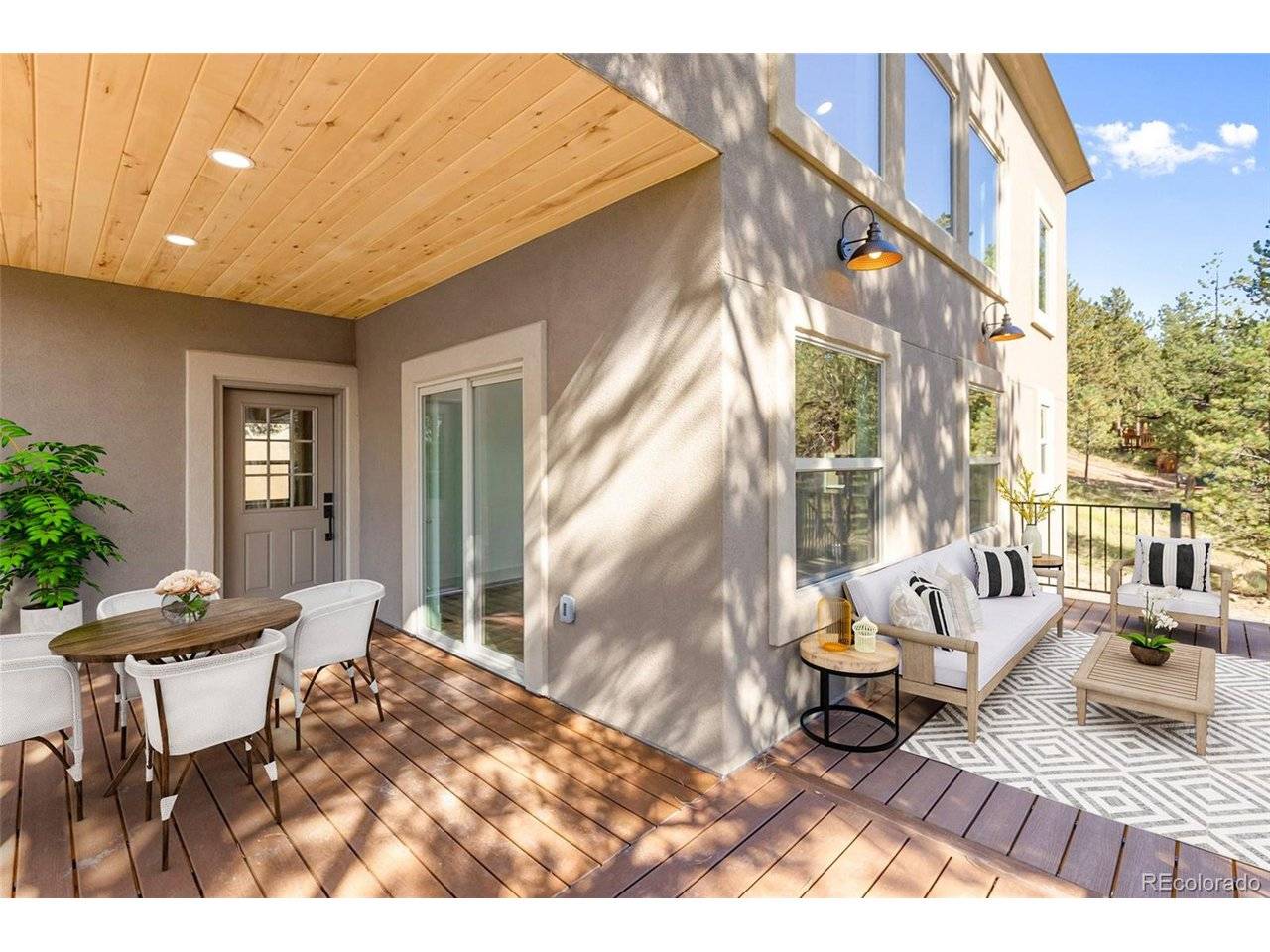240 N Mountain Estates, Florissant, CO 80816