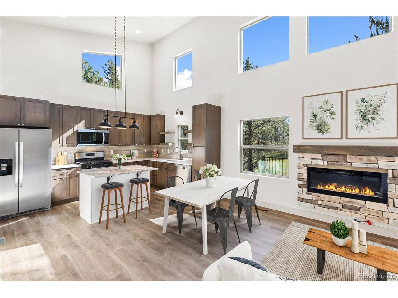 240 N Mountain Estates, Florissant, CO 80816