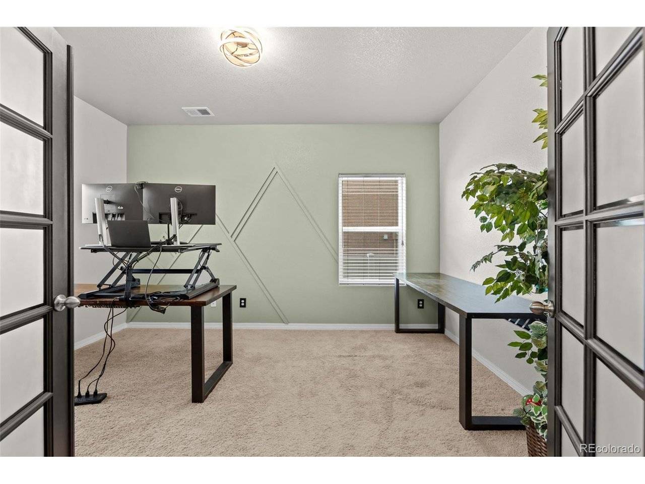 8964 Vanderwood, Colorado Springs, CO 80908