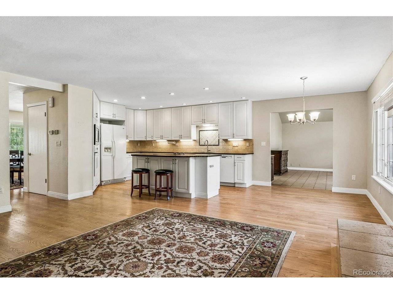 10235 W Glasgow, Littleton, CO 80127