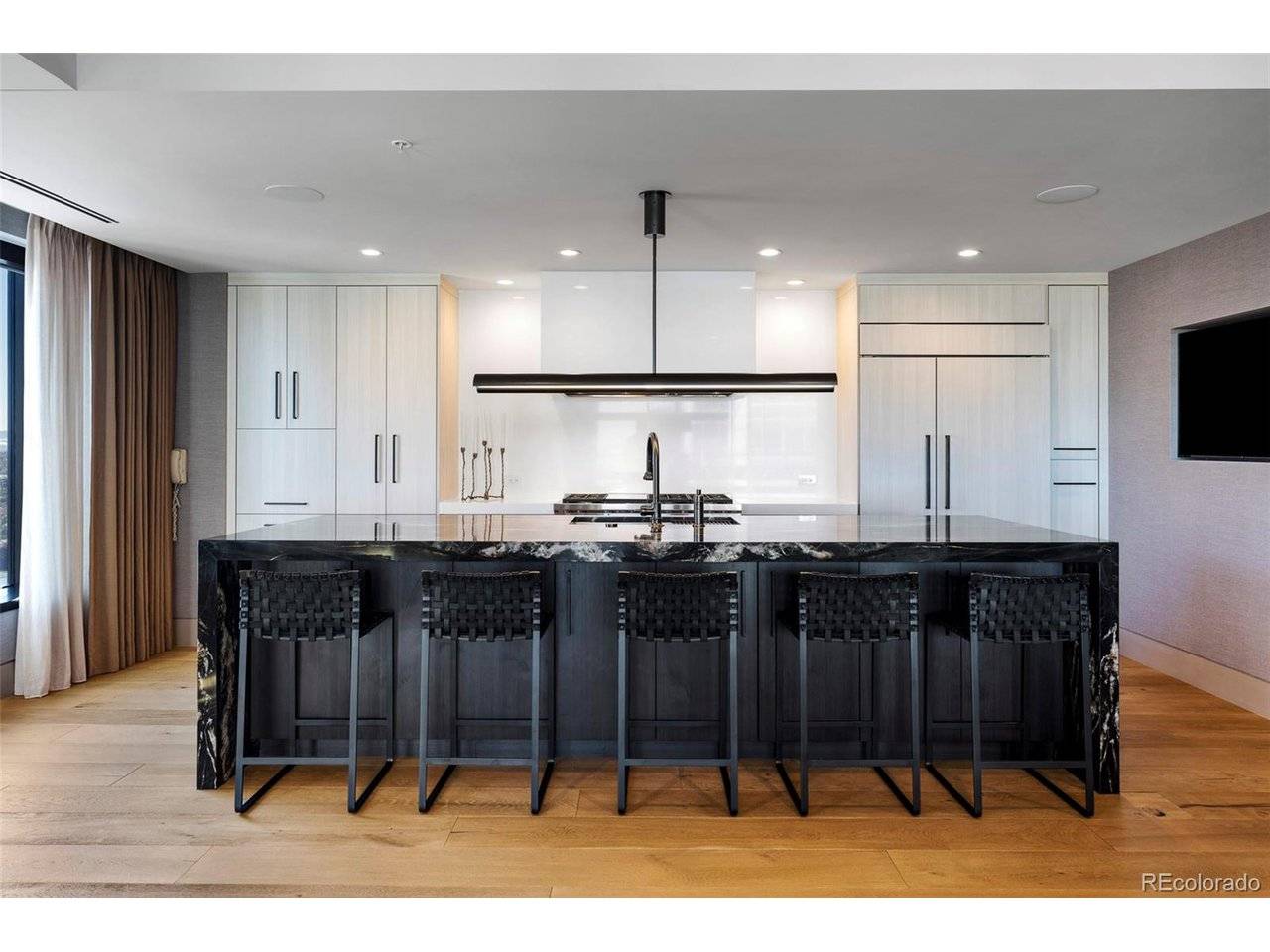 1133 14th #2820, Denver, CO 80202