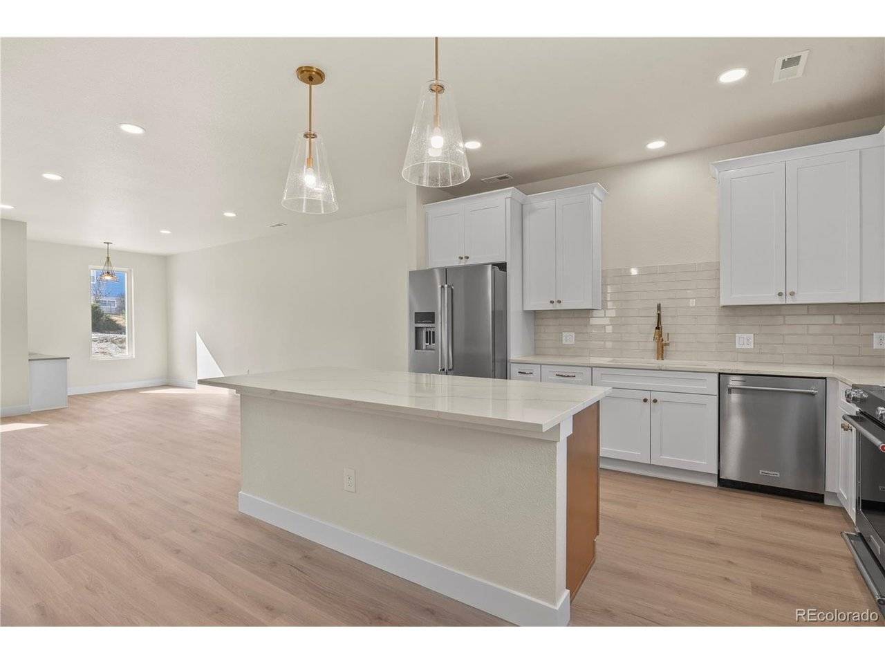 7 Noyer, Colorado Springs, CO 80906