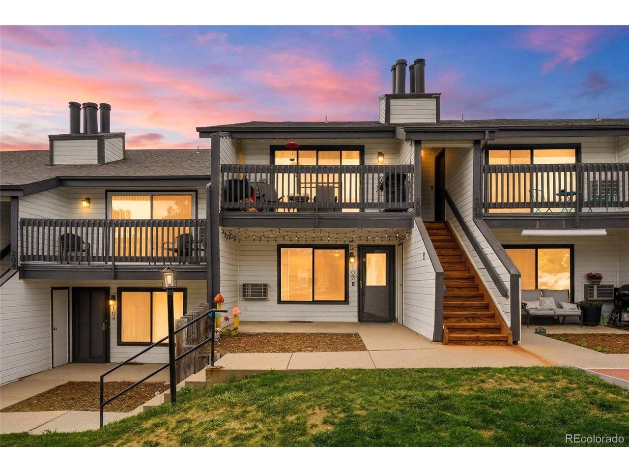 532 Oakwood #D105, Castle Rock, CO 80104