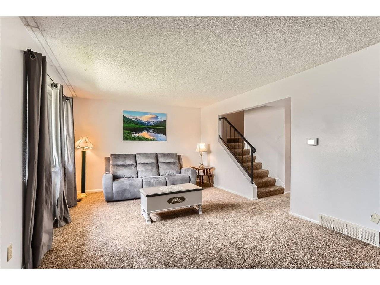 8613 Santa Fe, Thornton, CO 80260
