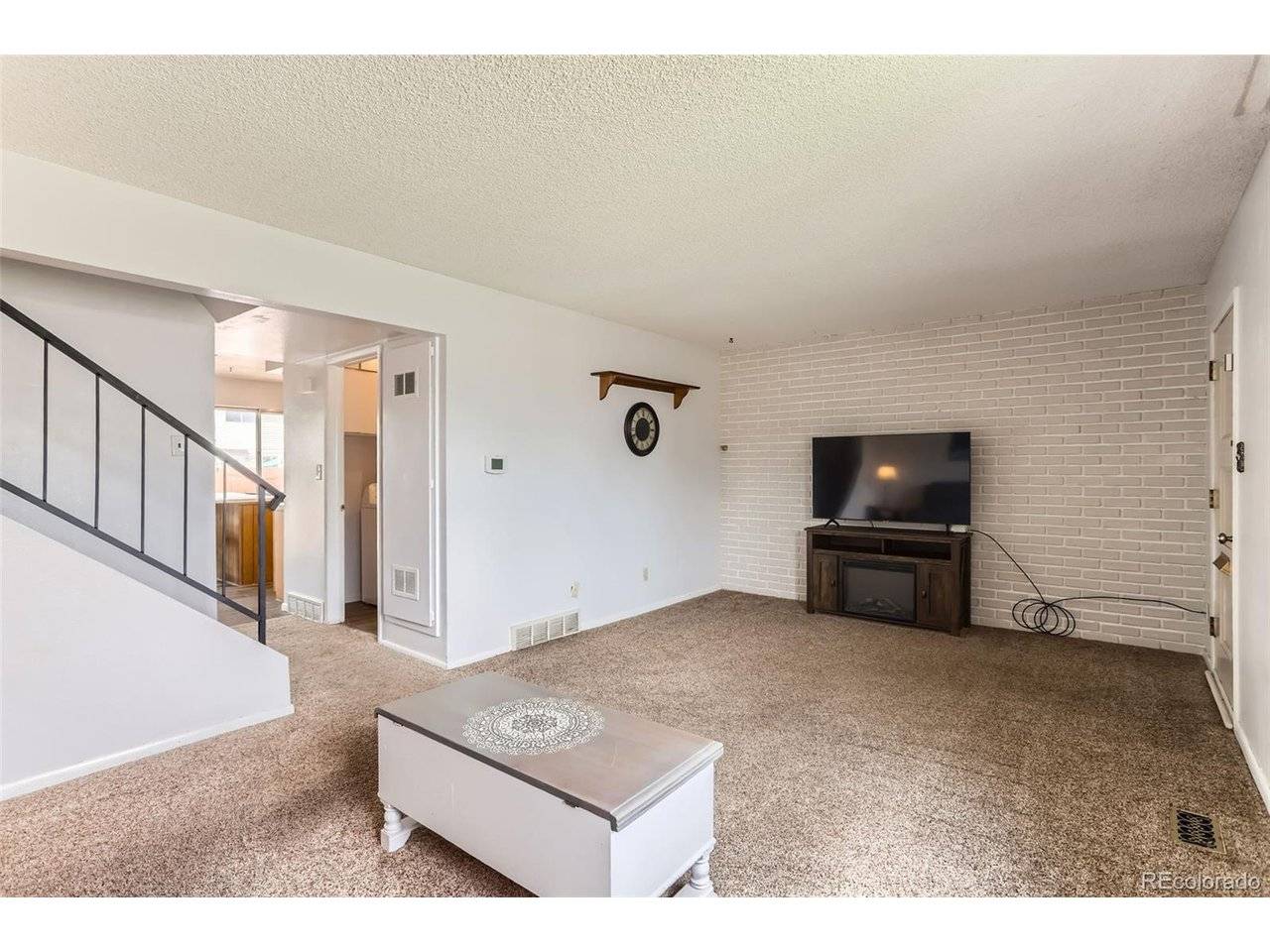 8613 Santa Fe, Thornton, CO 80260