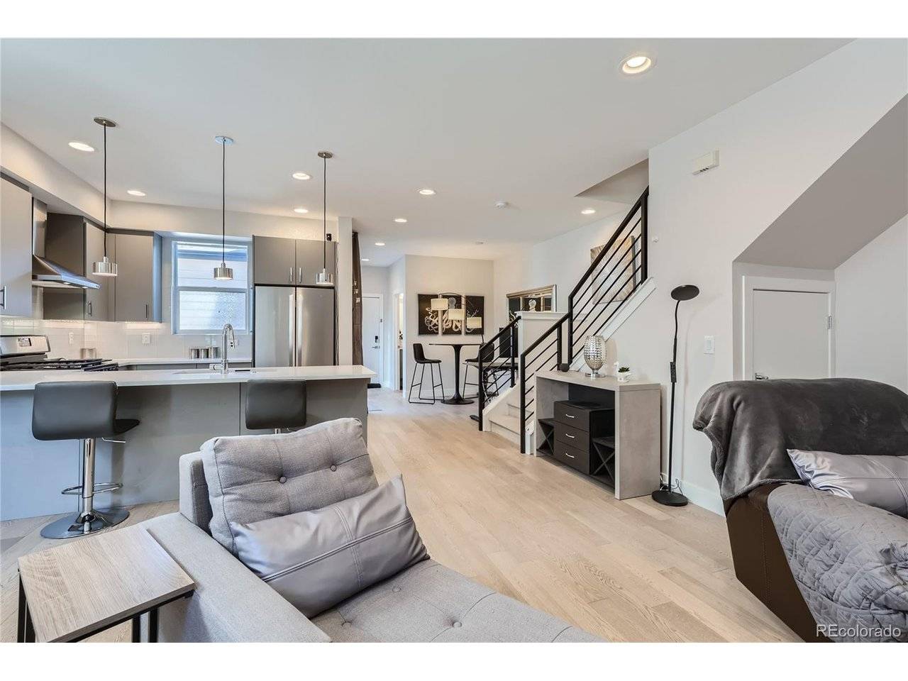1424 Knox, Denver, CO 80204