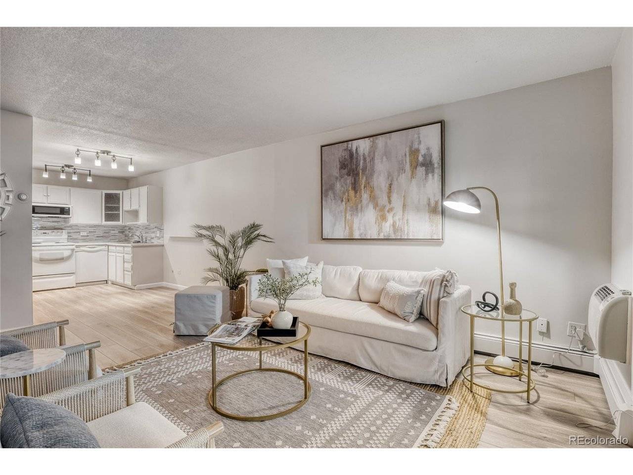 680 S Alton #1B, Denver, CO 80247