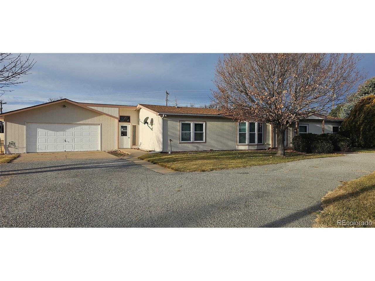 401 Iowa, Seibert, CO 80834