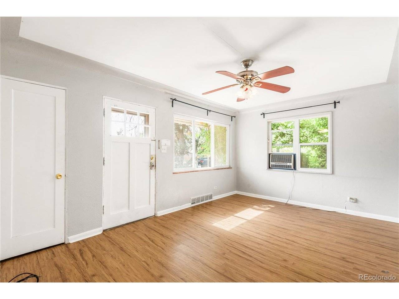 985 Xavier, Denver, CO 80204
