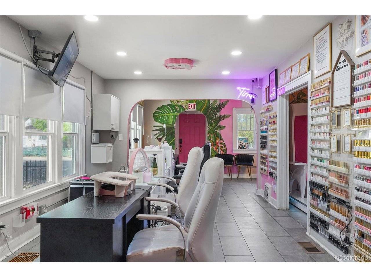 1530 Geneva, Aurora, CO 80010