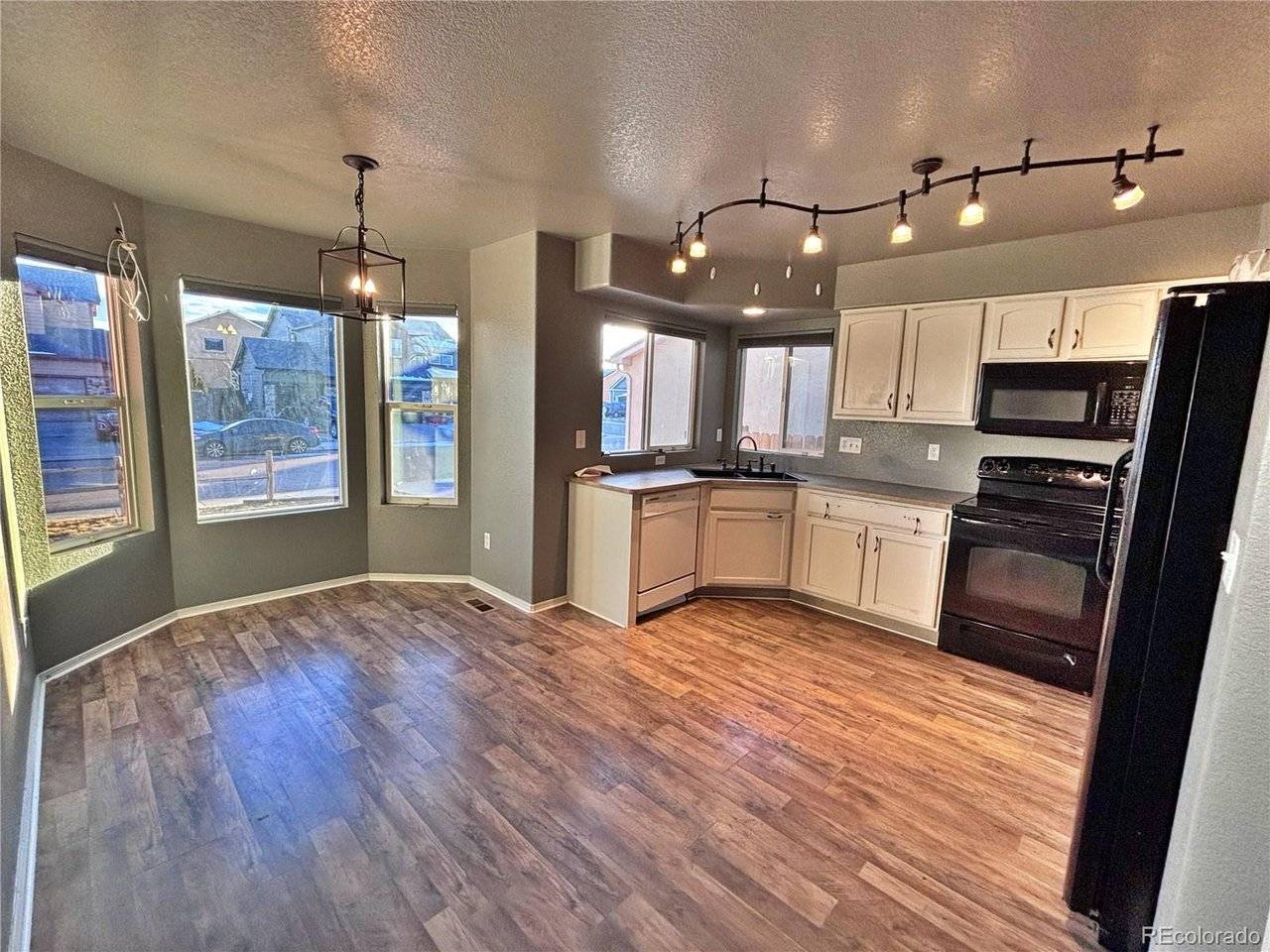 6750 Pinedrops, Fountain, CO 80817