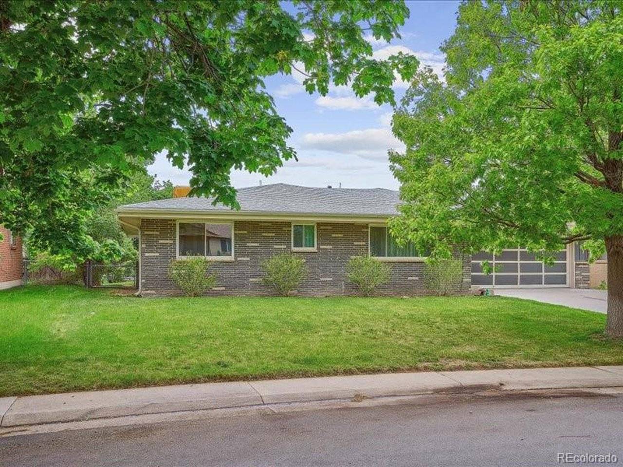 423 Empire, Aurora, CO 80010