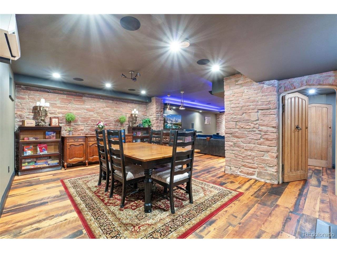 2721 Curtis, Denver, CO 80205