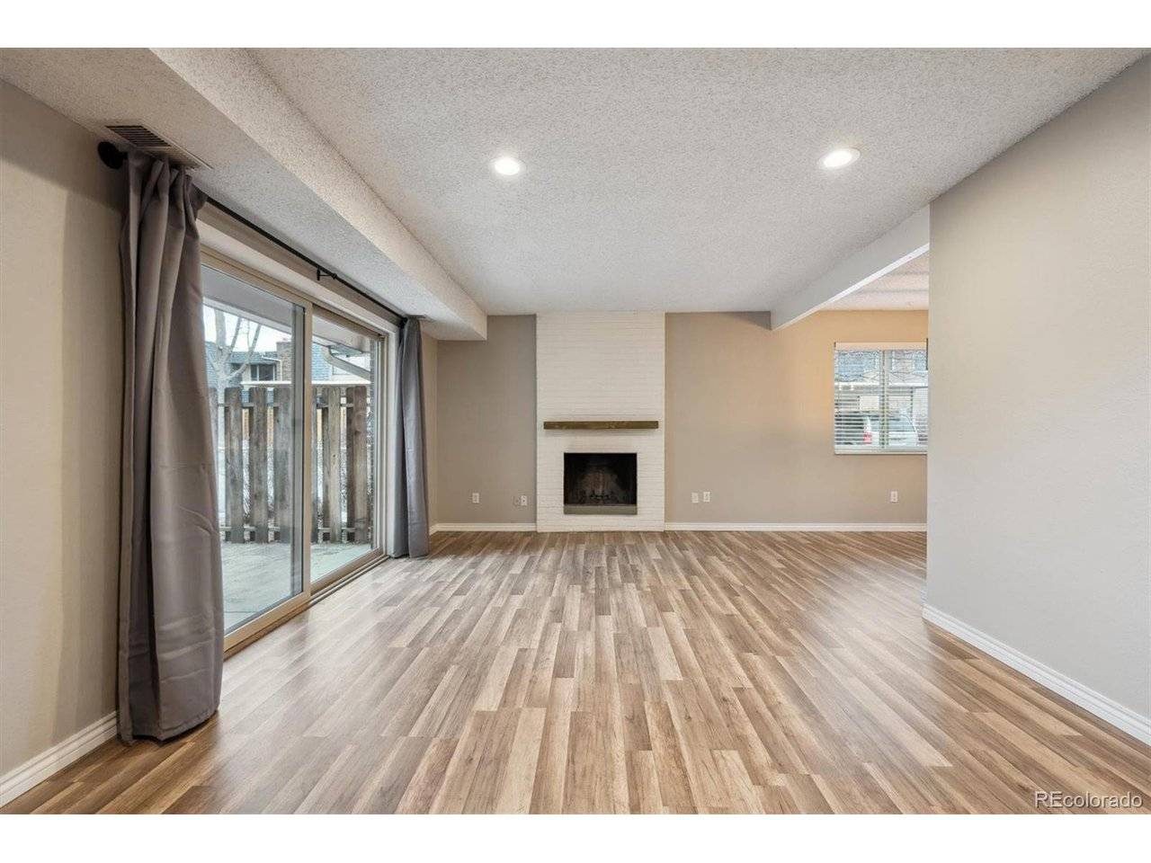 7995 E Mississippi #24, Denver, CO 80247