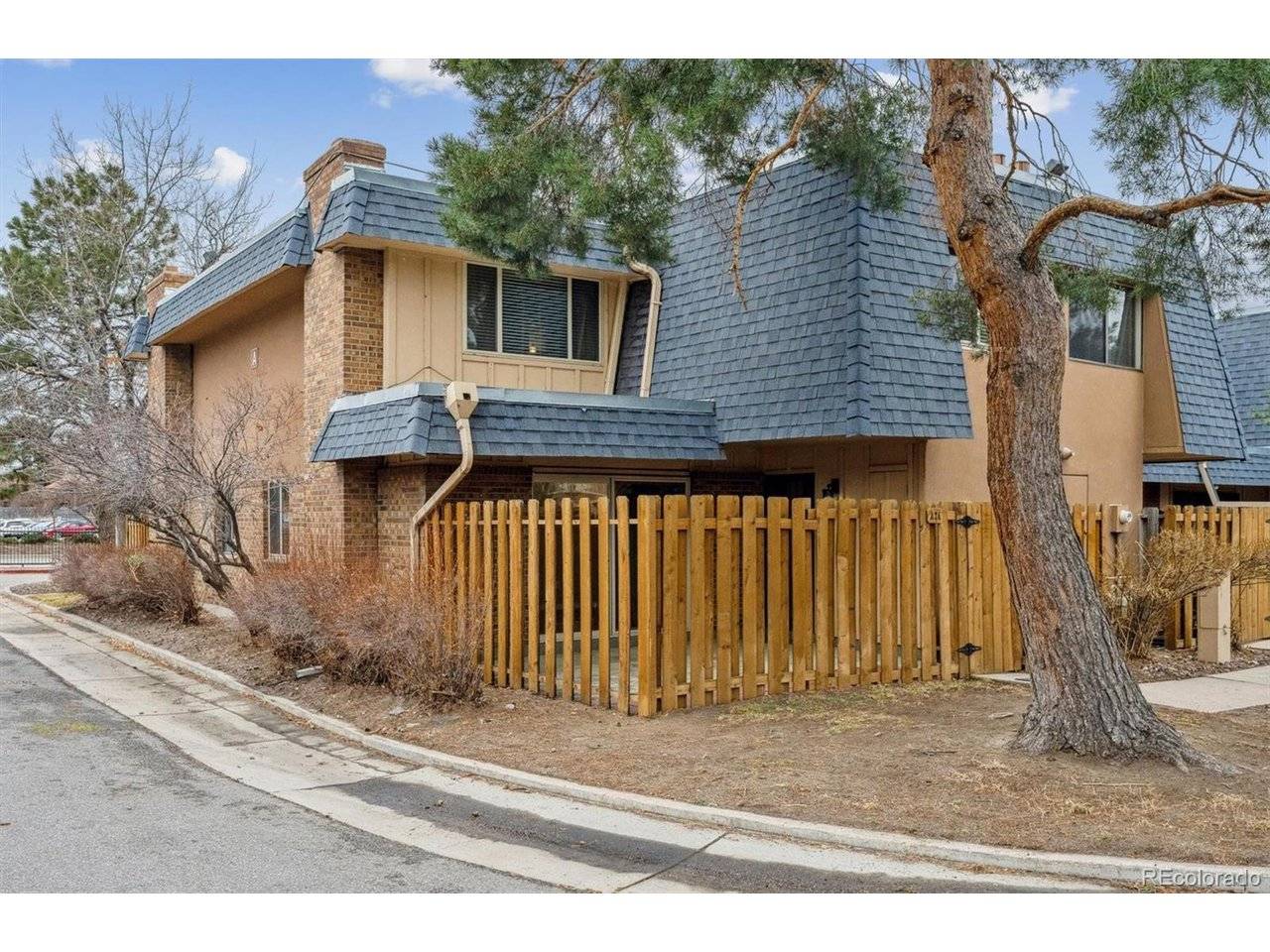 7995 E Mississippi #24, Denver, CO 80247