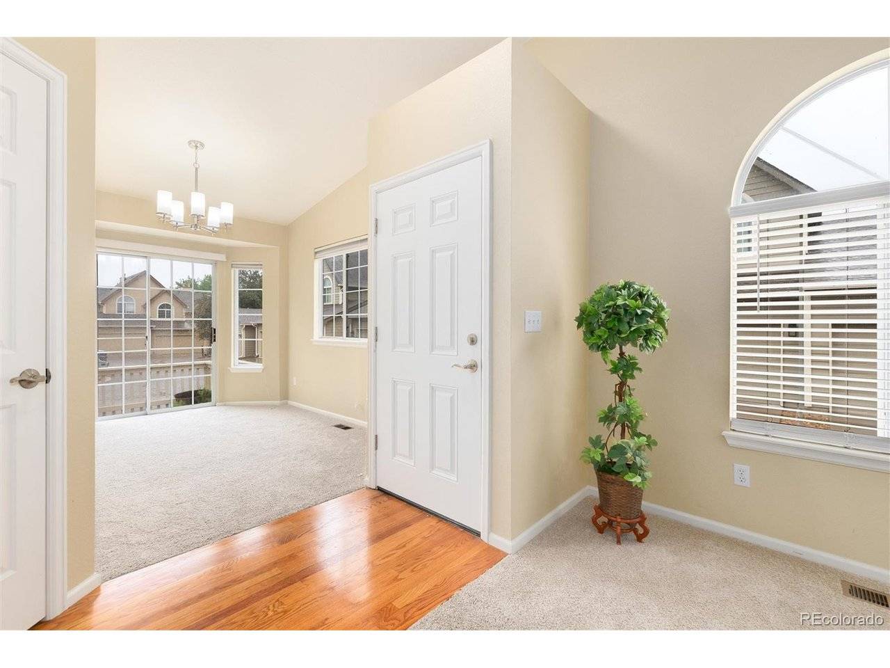 10507 W Maplewood #E, Littleton, CO 80127