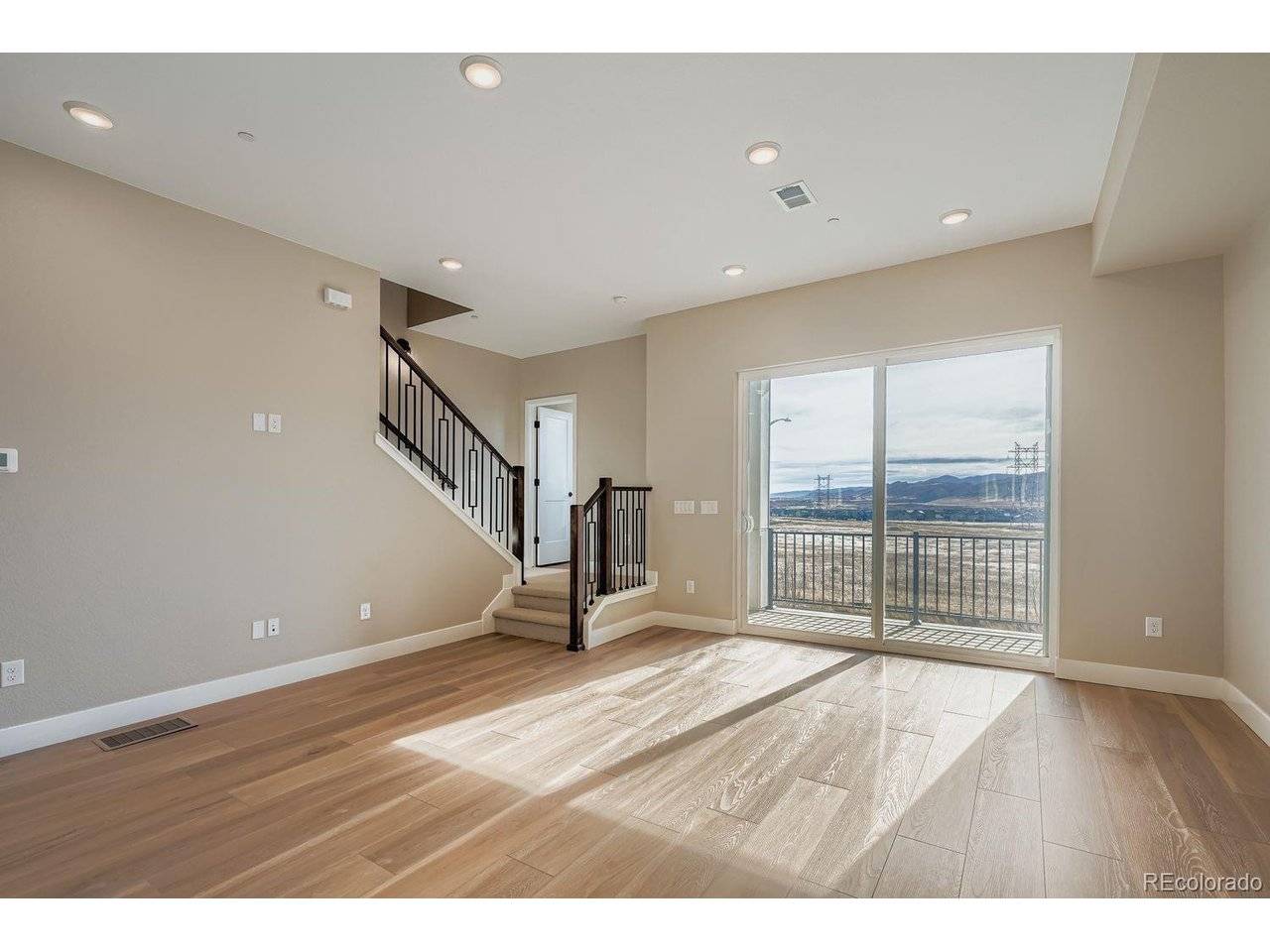 15563 W Washburn, Lakewood, CO 80228