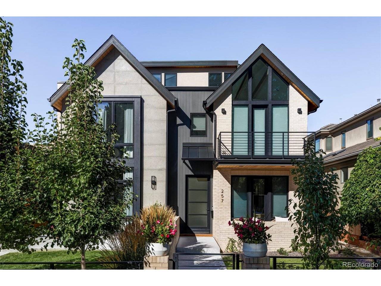 255 Jackson, Denver, CO 80206