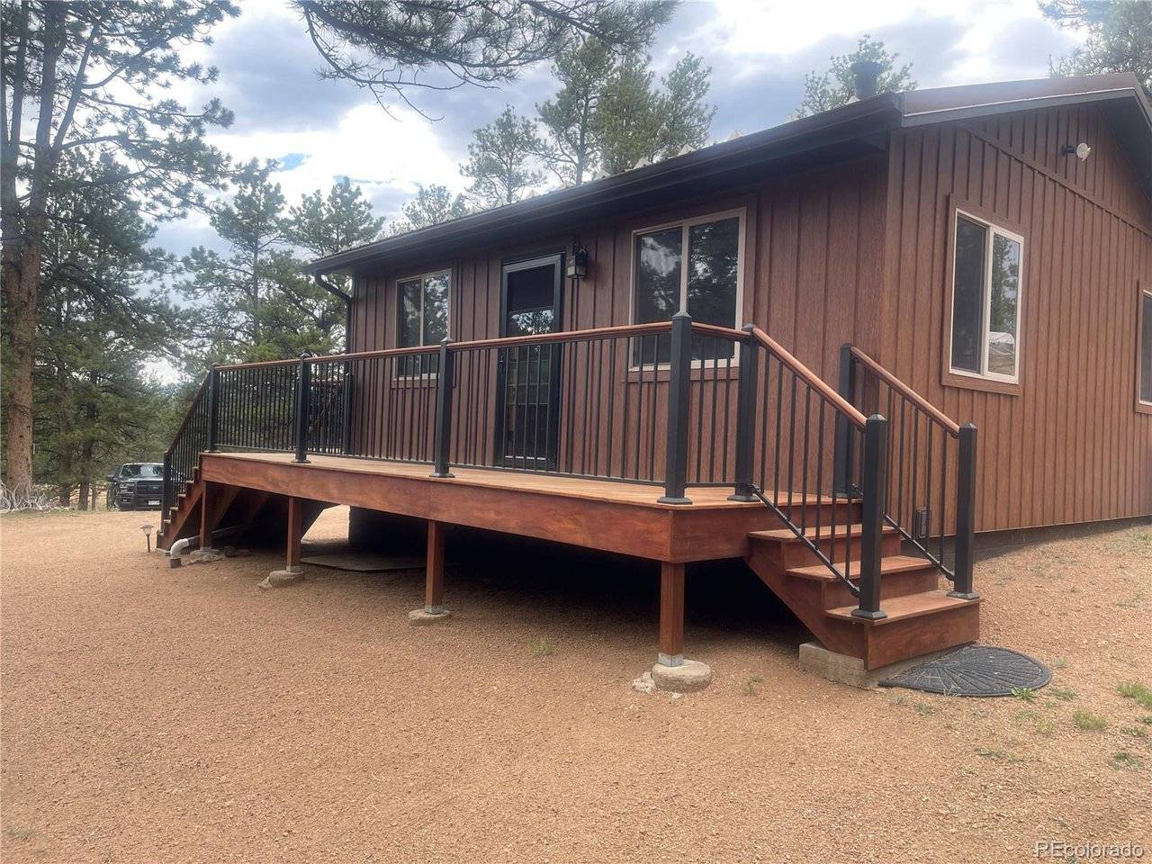 110 Wallace, Florissant, CO 80816