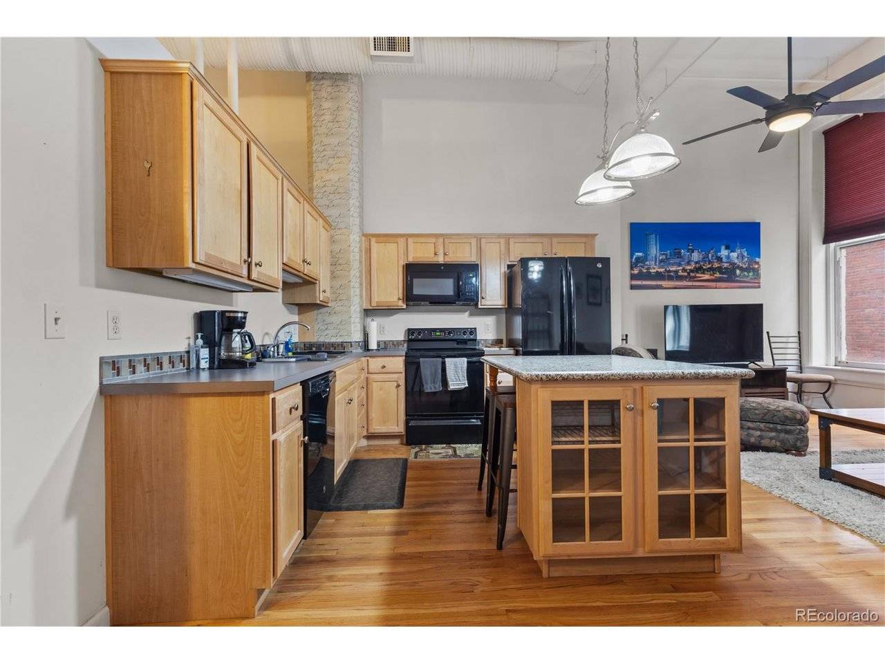 1555 California #316, Denver, CO 80202