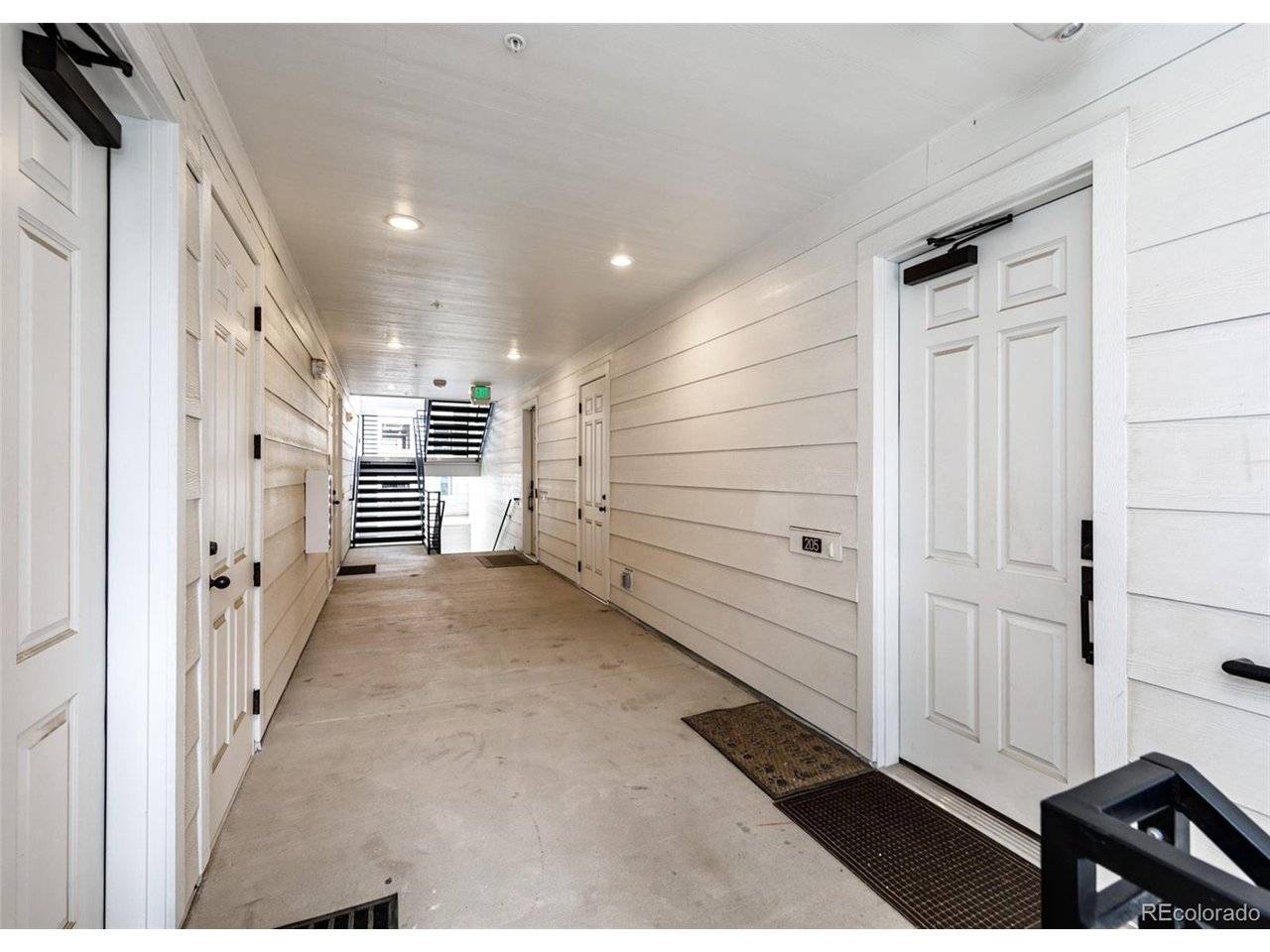 6153 N Ceylon #2-205, Denver, CO 80249