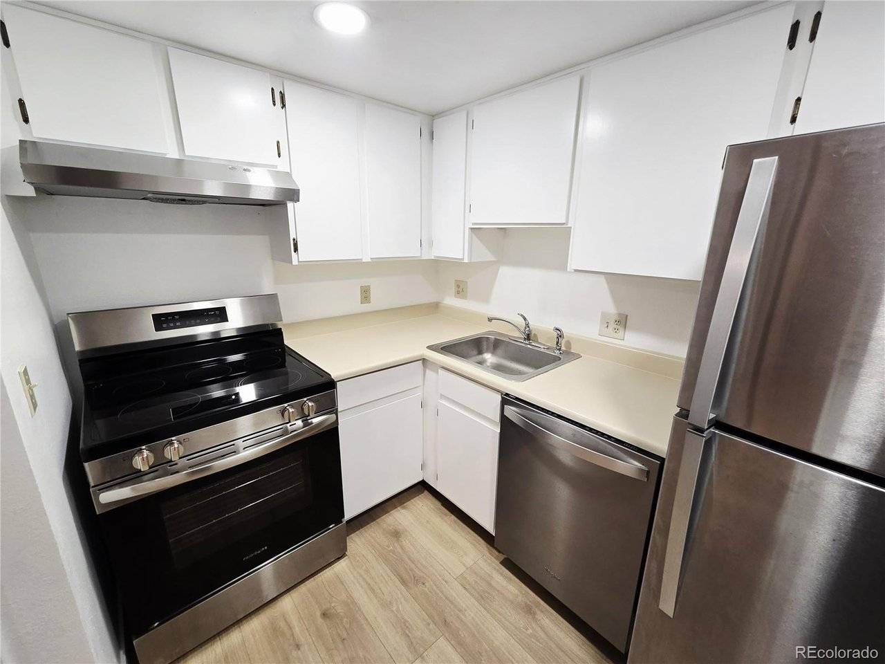 8701 Huron #5-210, Thornton, CO 80260