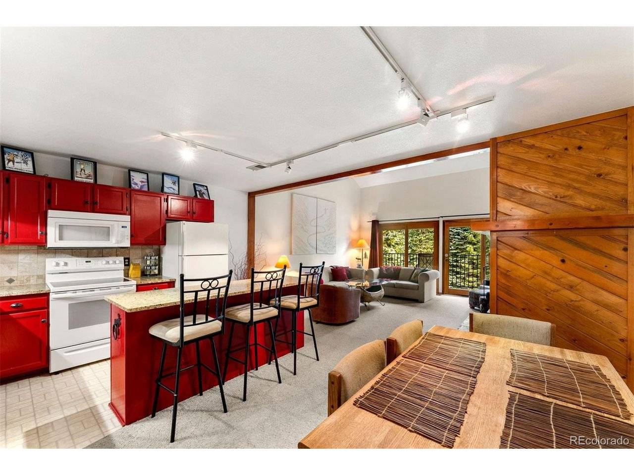 10500 Ryan Gulch #J-J-106, Silverthorne, CO 80498