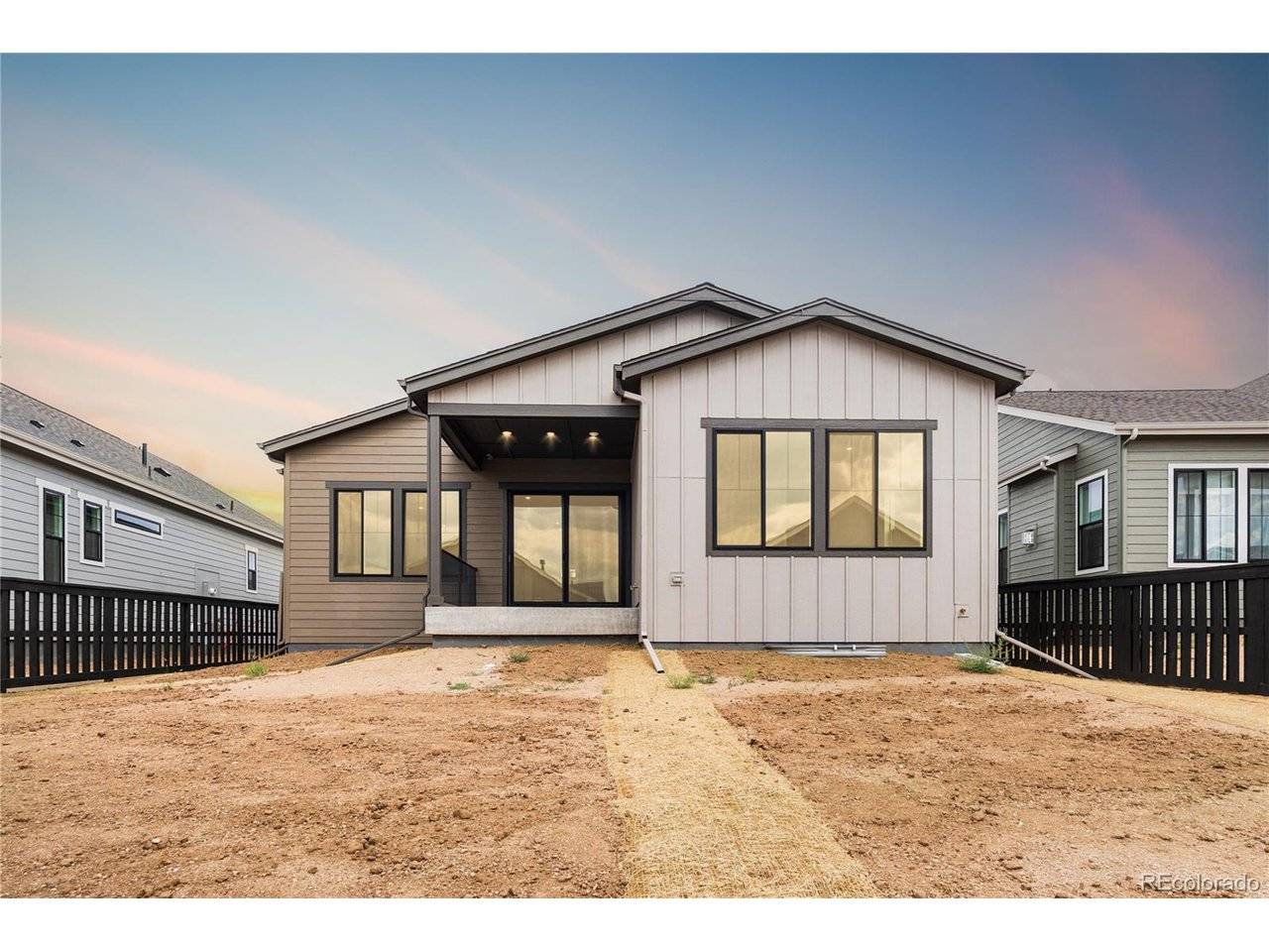 11112 Amber Light, Littleton, CO 80125