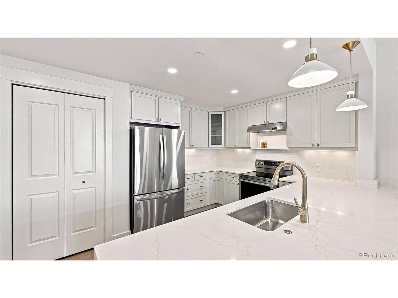 7220 W Bonfils #302, Denver, CO 80226