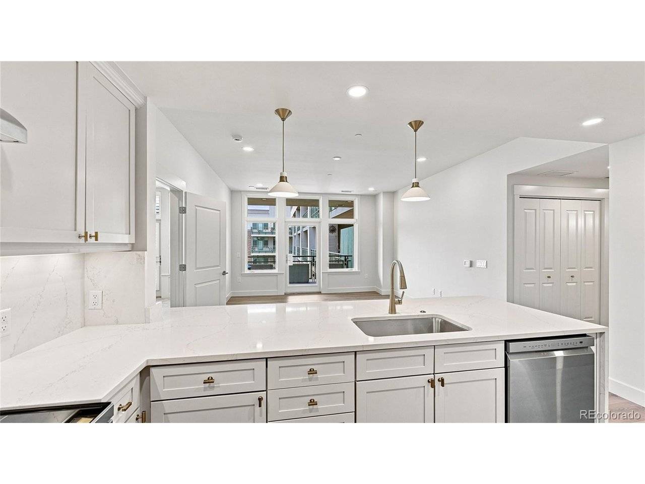 7220 W Bonfils #302, Denver, CO 80226